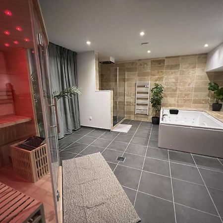 Appartamento Appart Spa Privatif Laon Esterno foto